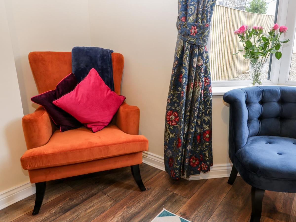 Harbour Hideaway Villa Whitby Buitenkant foto