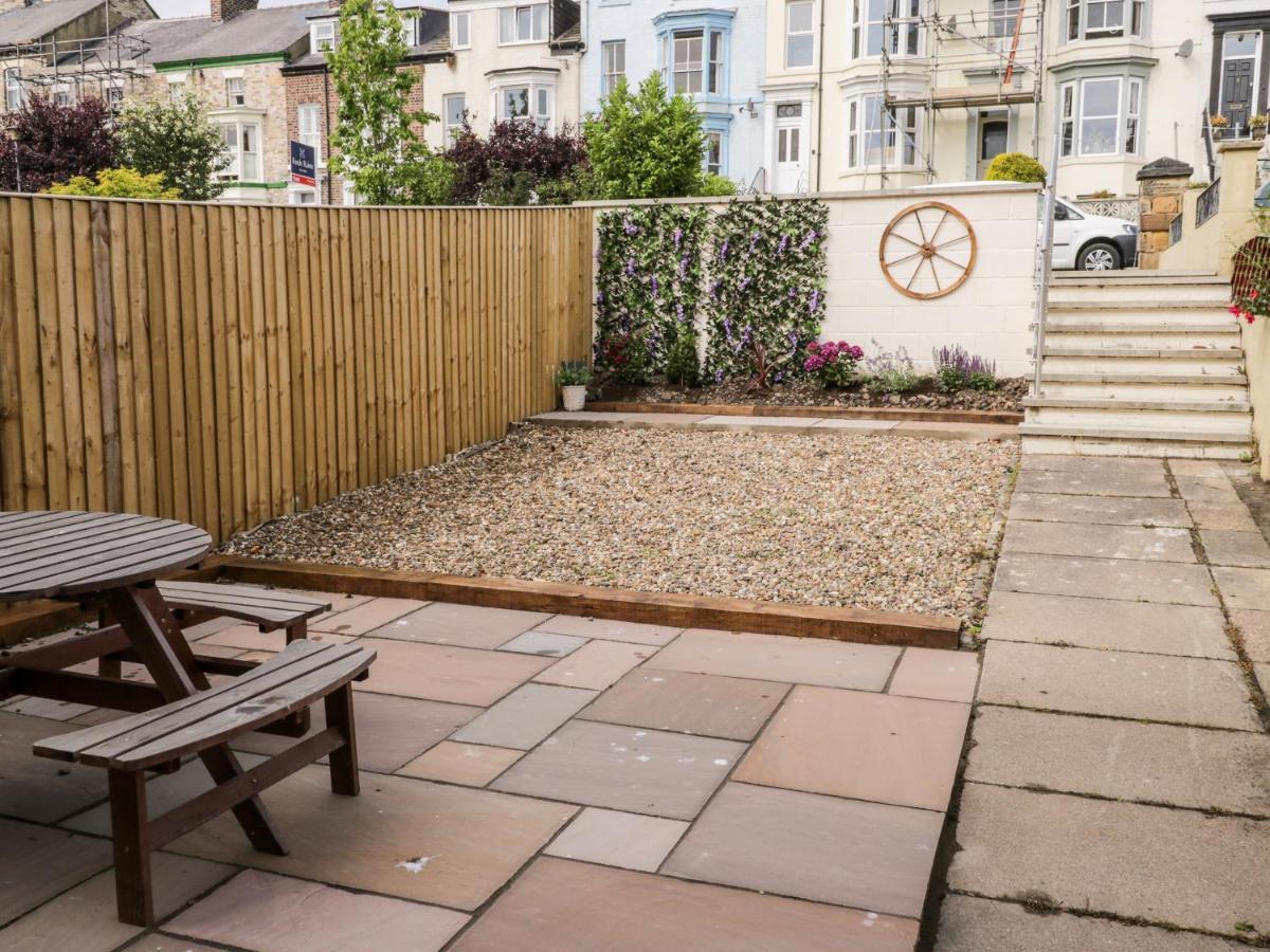 Harbour Hideaway Villa Whitby Buitenkant foto